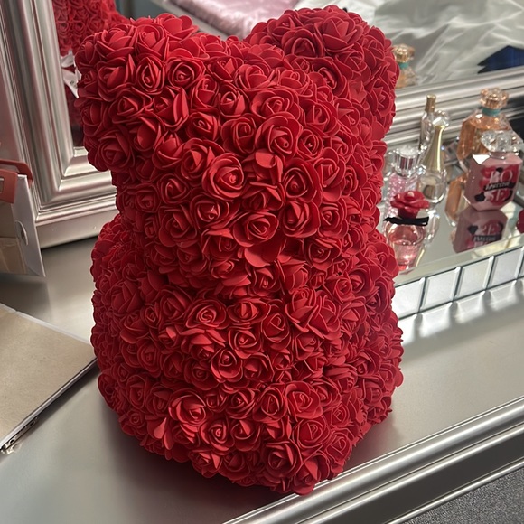 Dose of Roses Rose Bear - Picture 3 of 4